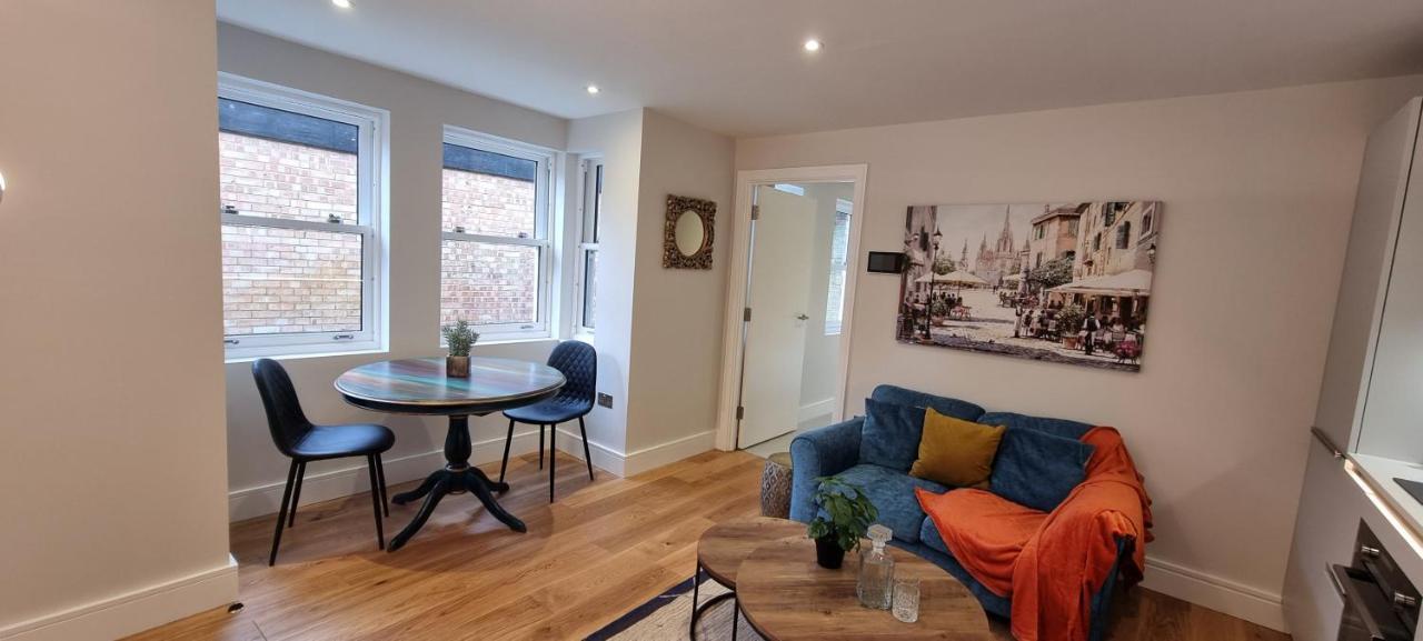 Trinity House By Ritual Stays St Albans Eksteriør billede